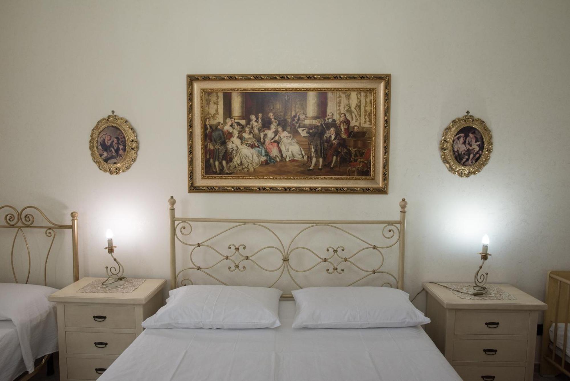 Alloggio In Villa Cristina B&B Галлиполи Экстерьер фото